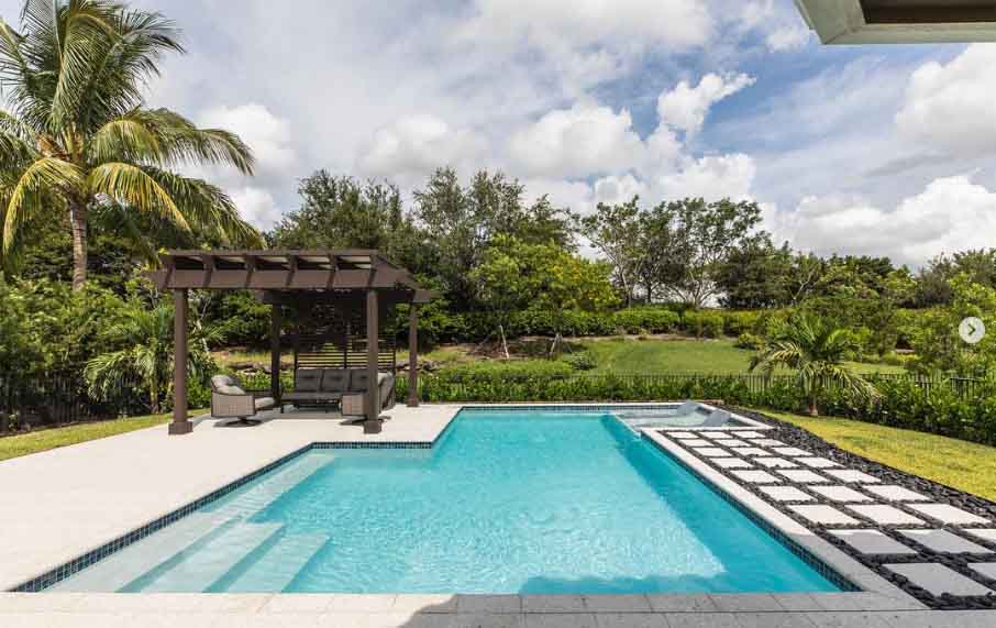ESSIG POOLS NEW CONSTRUCTION AND RENOVATION SOUTH FLORIDA (4)